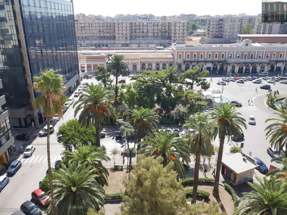 Station Suite Bari Bagian luar foto